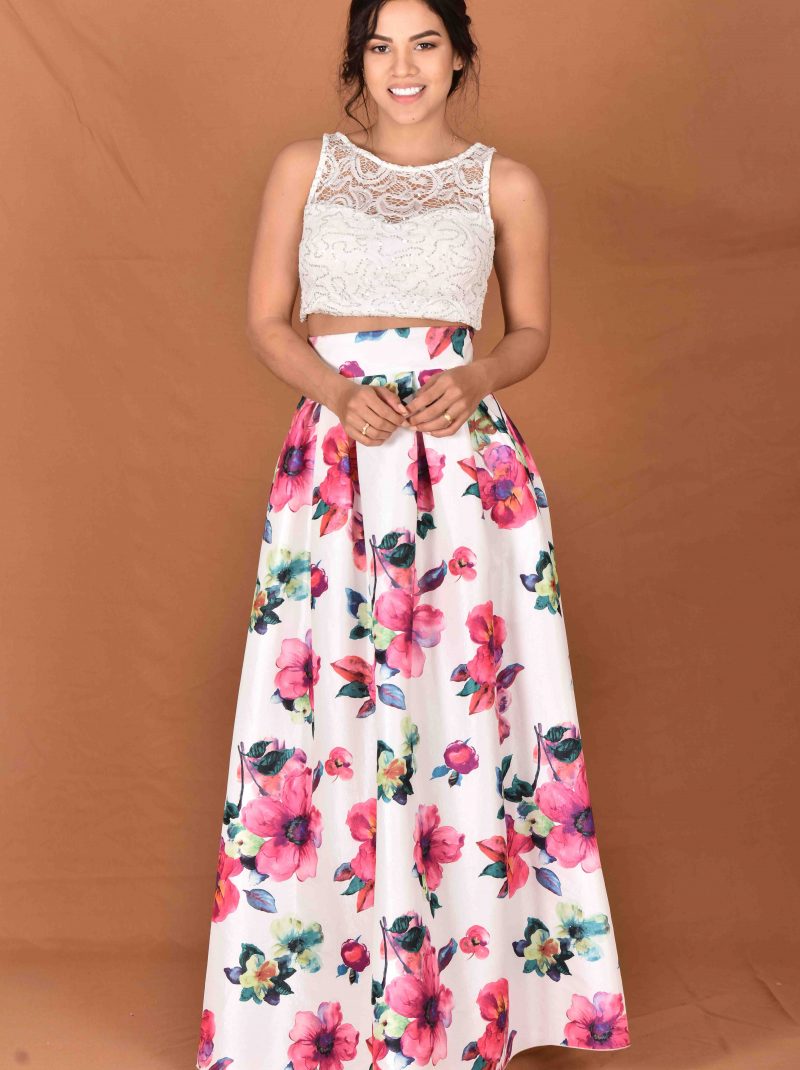 Vestido crop top falda en flores fucsia | Casa Solorzano